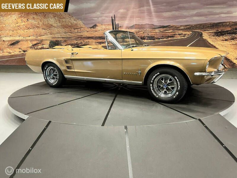 Geel Gebruikt 1967 Ford Mustang Cabriolet | € 58.500 - Afbeelding 1/4