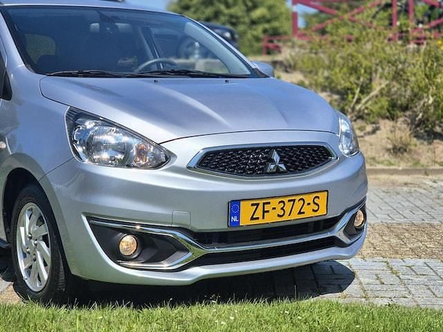 Occasion Mitsubishi Space Star Active 2019 Grijs Hatchback