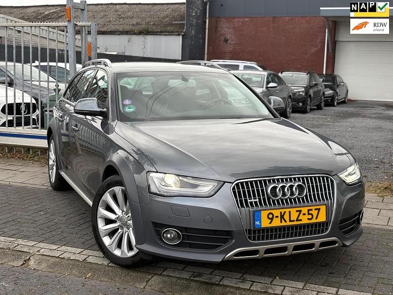 Grijs Gebruikt 2013 Audi A4 Allroad Proline Stationwagen | € 13.950 (Iets duurder) - Afbeelding 1/4