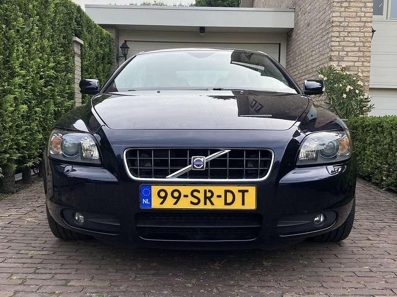 Blauw Gebruikt 2006 Volvo C70 Summum Cabriolet | € 14.950 (Duur) - Afbeelding 1/4