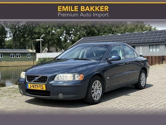 Blauw, metallic lak Gebruikt 2005 Volvo S60 Sedan | € 1.950 (Super prijs) - Afbeelding 1/4