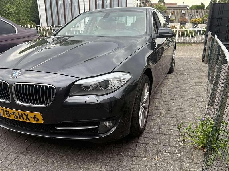 Gebruikt 2011 BMW 528 Sedan | € 11.000 (Eerlijke prijs) - Afbeelding 1/4