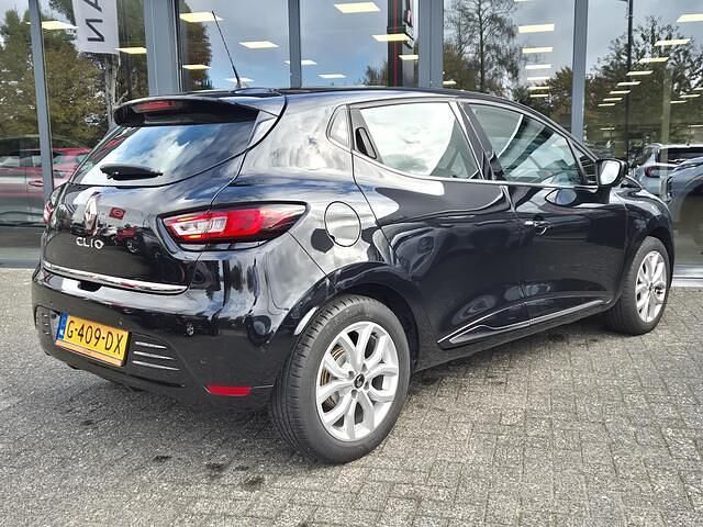 Occasion Renault Clio IV Intens 90 PK (66 kW) 2019 Sterzwart gne Hatchback