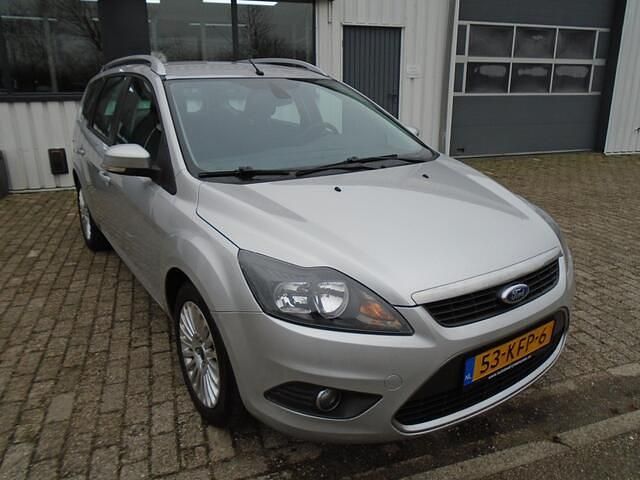 Stationwagon Occasion 2009 Ford Focus Titanium Stationwagen | € 3.250 (Eerlijke prijs) - Afbeelding 1/4