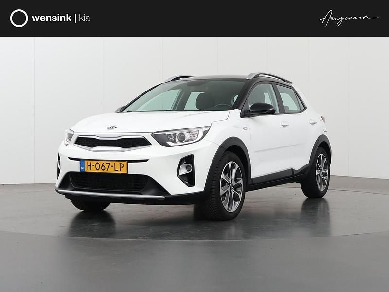 Wit Gebruikt 2020 Kia Stonic SUV | € 16.335 (Eerlijke prijs) - Afbeelding 1/4