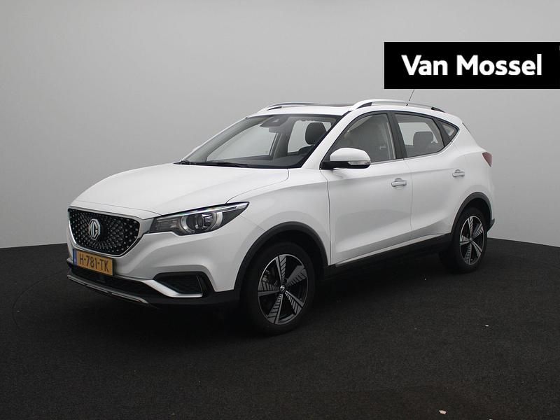 Wit Gebruikt 2020 MG ZS Luxury Sedan | € 14.995 (Eerlijke prijs) - Afbeelding 1/4