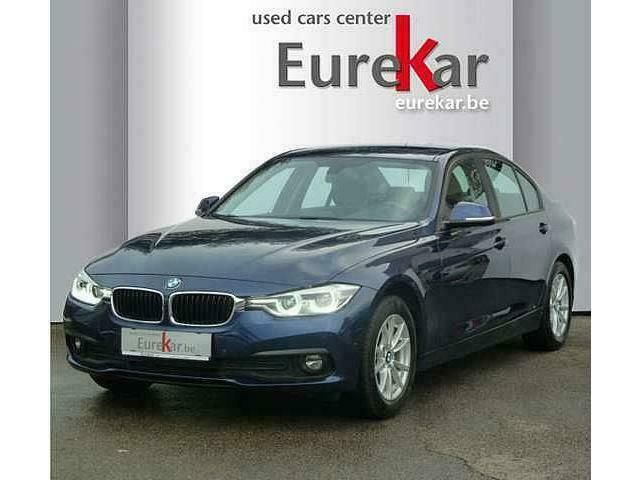 Blauw Gebruikt 2018 BMW 318 Sedan | € 20.490 (Eerlijke prijs) - Afbeelding 1/4