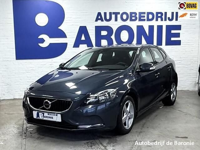 Occasion Volvo V40 Momentum 120 PK (88 kW) 2016 Blauw Hatchback