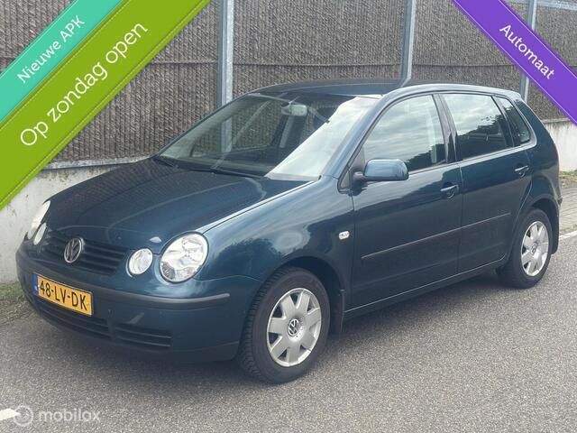Groen Gebruikt 2003 VW Polo Hatchback | € 3.499 (Duur) - Afbeelding 1/4