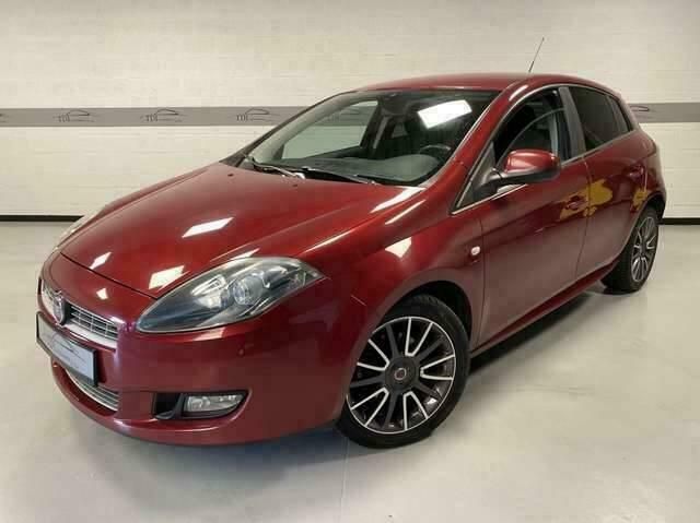 Rood Gebruikt 2010 Fiat Bravo Racing Hatchback | € 4.999 - Afbeelding 1/4