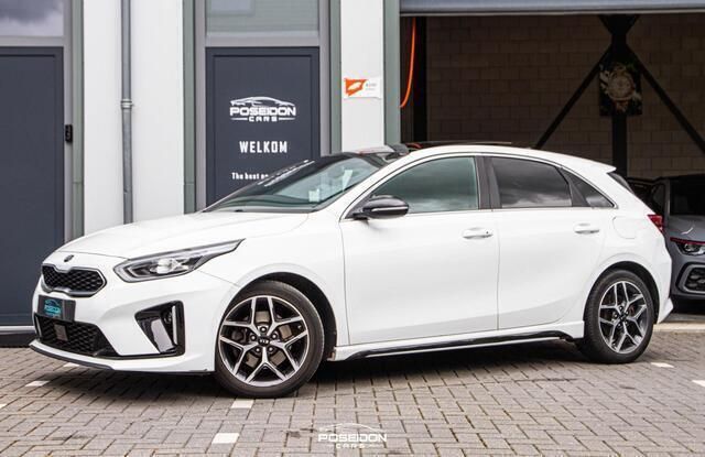 Wit Gebruikt 2019 Kia Ceed GT-Line Hatchback | € 17.950 (Eerlijke prijs) - Afbeelding 1/4