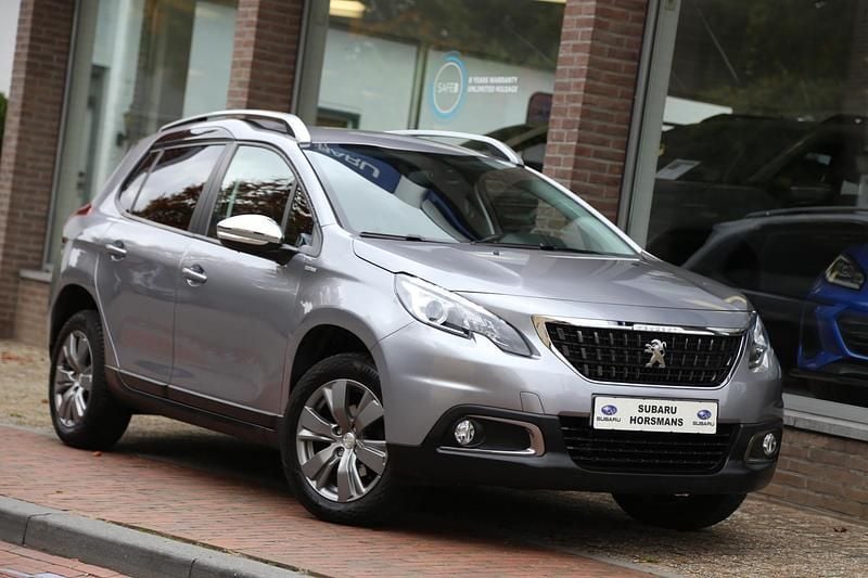 Grijs Gebruikt 2019 Peugeot 2008 Allure SUV | € 10.950 (Goede deal) - Afbeelding 1/4