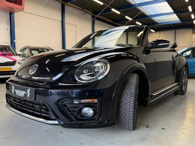Occasion VW Beetle R-line BlueMotion 150 PK (110 kW) 2018 Zwart Hatchback