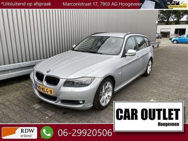 Grijs, metallic lak Gebruikt 2010 BMW 318 Stationwagen | € 4.950 (Goede deal) - Afbeelding 1/4