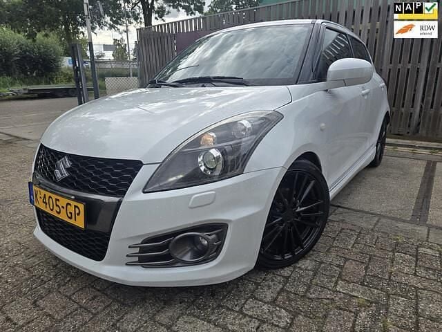 Wit Gebruikt 2013 Suzuki Swift Sport Hatchback | € 6.499 (Super prijs) - Afbeelding 1/4