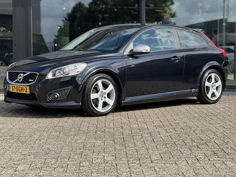 Zwart Gebruikt 2011 Volvo C30 Hatchback | € 4.950 (Iets duurder) - Afbeelding 1/4