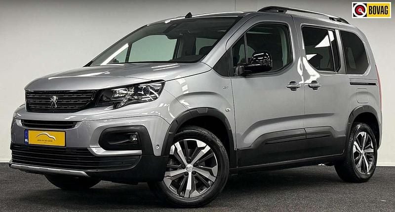 Zilver Gebruikt 2021 Peugeot Rifter GT MPV | € 26.995 (Eerlijke prijs) - Afbeelding 1/3