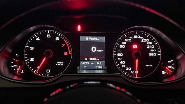 Occasion Audi A4 Business 170 PK (125 kW) 2014 Grijs Stationwagen