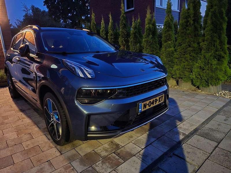 Blauw Gebruikt 2022 Lynk & Co 01 SUV | € 24.990 (Eerlijke prijs) - Afbeelding 1/4