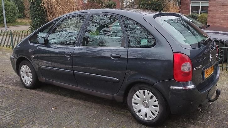 Gebruikt 2007 Citroën Xsara Picasso MPV | € 850 (Goede deal) - Afbeelding 1/4