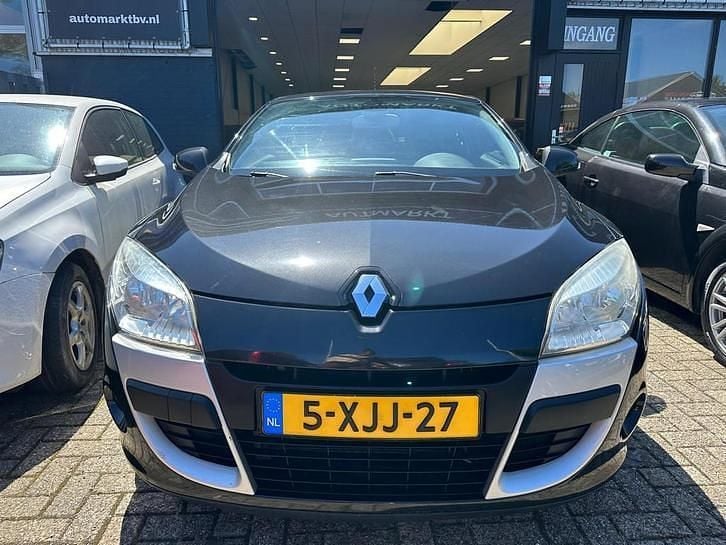 Gebruikt 2010 Renault Mégane III Coupé | € 4.750 (Eerlijke prijs) - Afbeelding 1/4