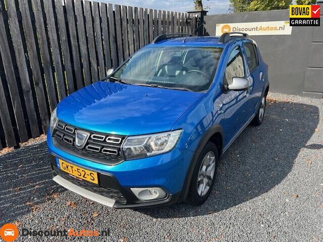 Blauw Gebruikt 2017 Dacia Sandero Stepway Hatchback | € 8.995 (Eerlijke prijs) - Afbeelding 1/4