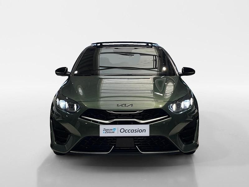 Occasion Kia Ceed GT-Line 140 PK (102 kW) 2025 Experience green m Hatchback