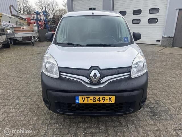 Grijs Occasion 2016 Renault Kangoo Komfort Van | € 3.550 (Goede deal) - Afbeelding 1/4
