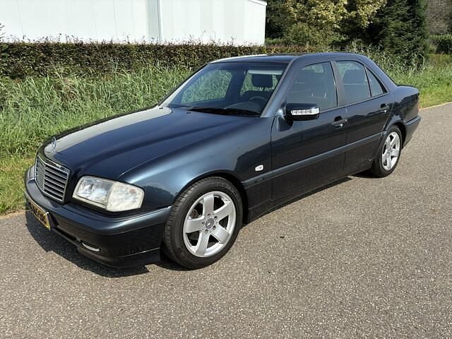 Occasion Mercedes C180 Classic 122 PK (89 kW) 1997 Zwart Sedan