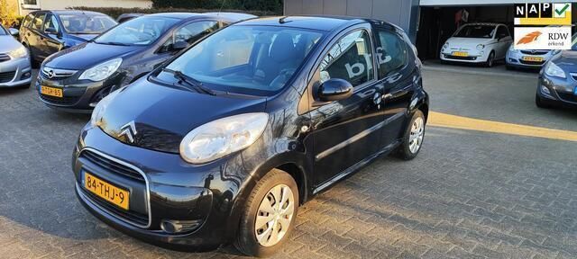 Zwart Gebruikt 2012 Citroën C1 SELECTION Hatchback | € 2.999 (Eerlijke prijs) - Afbeelding 1/4