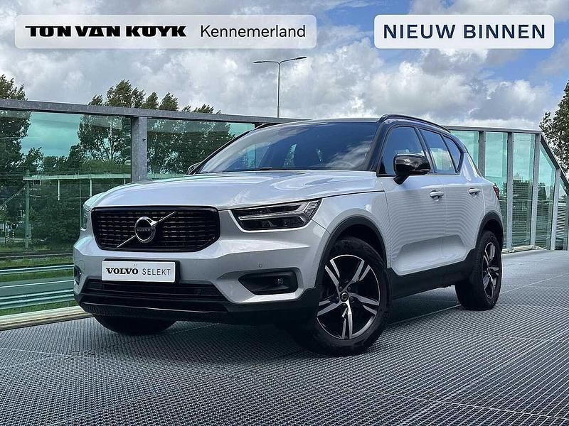 Gebruikt 2018 Volvo XC40 R-Design SUV | € 30.950 (Iets duurder) - Afbeelding 1/4