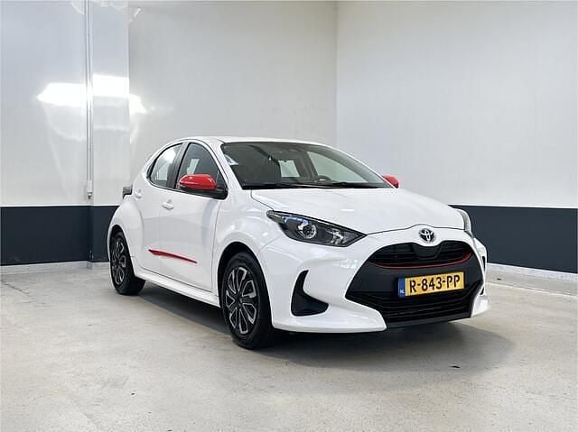 Occasion Toyota Yaris Active 93 PK (68 kW) 2022 Wit Hatchback
