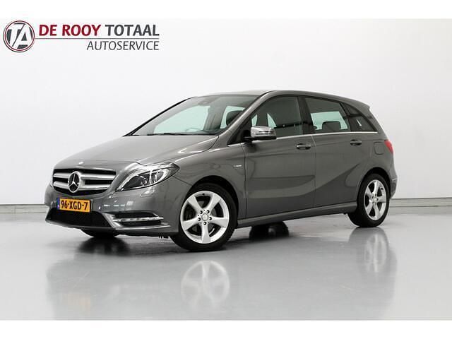 Occasion Mercedes B180 123 PK (90 kW) 2012 Grijs MPV