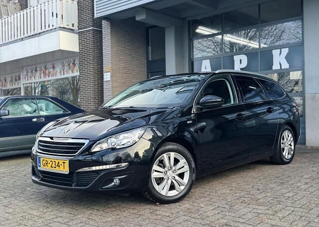 Occasion Peugeot 308 SW Style 110 PK (80 kW) 2015 Zwart Stationwagen