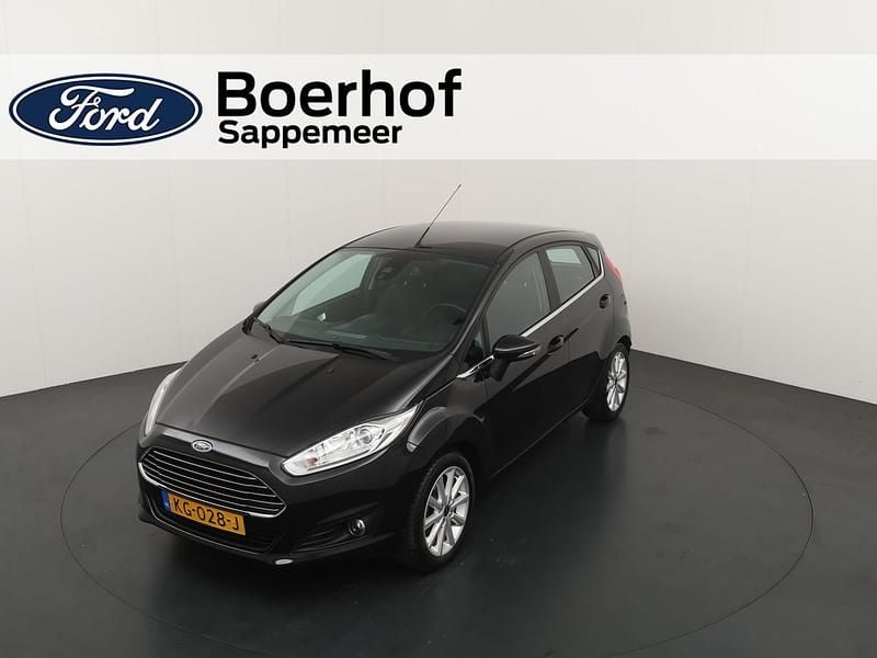 Zwart Gebruikt 2016 Ford Fiesta Titanium Hatchback | € 10.035 (Eerlijke prijs) - Afbeelding 1/4