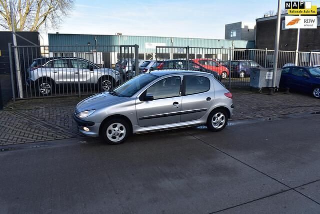Occasion Peugeot 206 75 PK (55 kW) 2000 Grijs Hatchback
