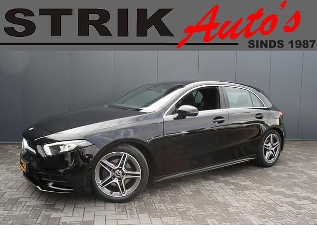 Zwart Gebruikt 2019 Mercedes A180 Business Hatchback | € 18.889 (Goede deal) - Afbeelding 1/4