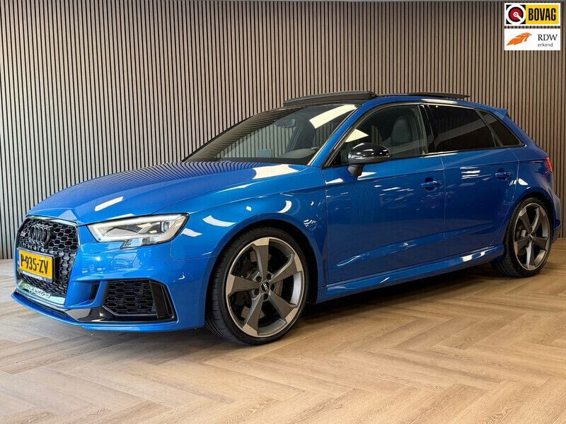 Blauw Gebruikt 2020 Audi RS3 Basis Hatchback | € 42.995 (Super prijs) - Afbeelding 1/4