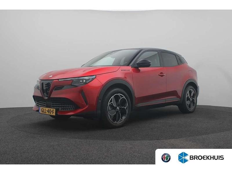 Rood Gebruikt 2024 Alfa Romeo Junior Edizione Speciale SUV | € 32.900 - Afbeelding 1/4