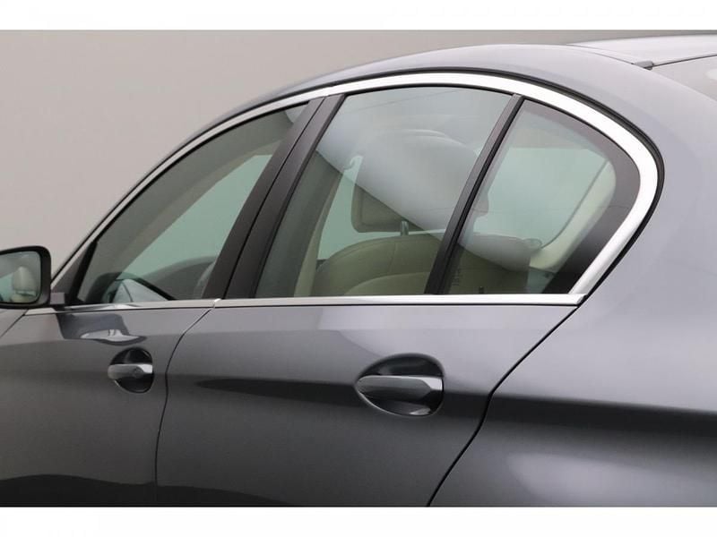 Occasion BMW 530e Comfort Edition 184 PK (135 kW) 2020 Bluestone metallic (grijs metallic) Sedan