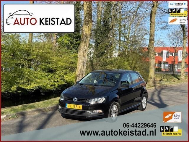 Zwart Occasion 2016 VW Polo Comfortline Hatchback | € 5.750 (Goede deal) - Afbeelding 1/4