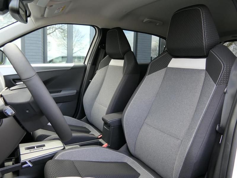 Nieuw Opel Frontera 145 PK (106 kW) 2025 Wit SUV