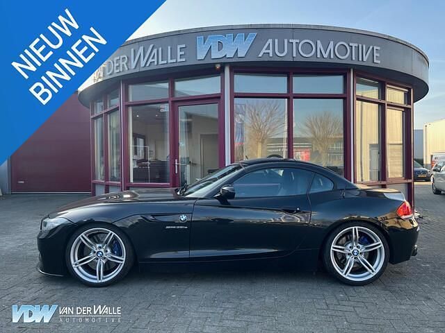 Zwart (metallic) Occasion 2011 BMW Z4 Executive Cabriolet | € 29.999 (Eerlijke prijs) - Afbeelding 1/4