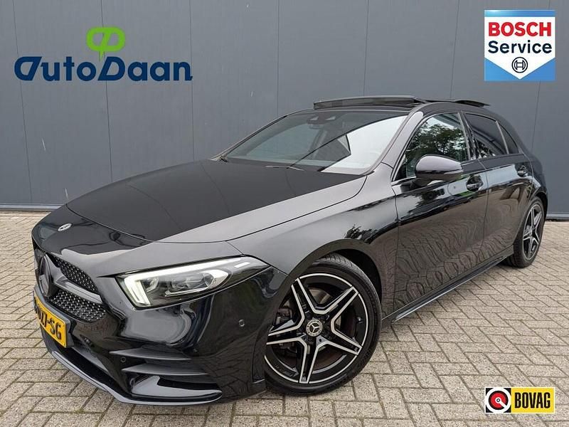 Zwart Gebruikt 2020 Mercedes A180 Business Hatchback | € 28.450 (Eerlijke prijs) - Afbeelding 1/3