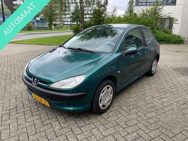Occasion Peugeot 206 75 PK (55 kW) 2000 Groen Hatchback