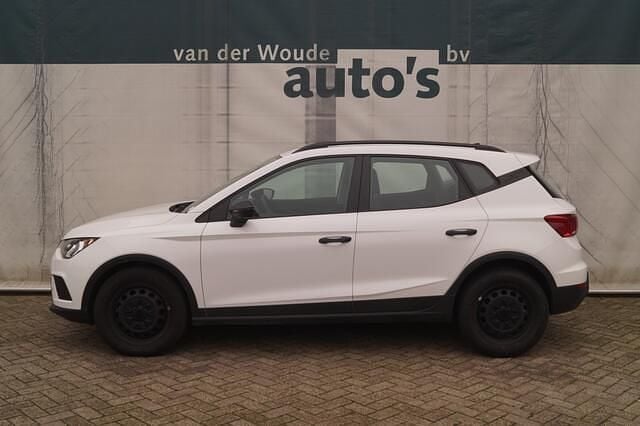 Wit Occasion 2021 Seat Arona SUV | € 12.900 (Goede deal) - Afbeelding 1/4