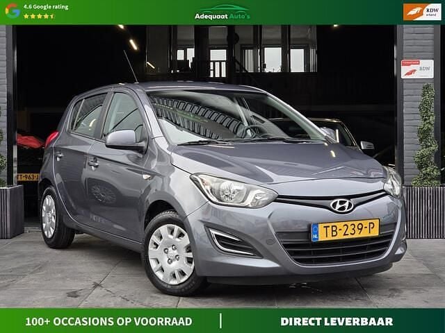 Grijs Gebruikt 2014 Hyundai i20 Hatchback | € 5.944 (Eerlijke prijs) - Afbeelding 1/4