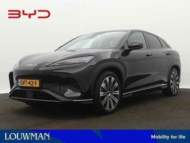 Zwart Gebruikt 2024 BYD Seal Sedan | € 52.945 (Duur) - Afbeelding 1/3