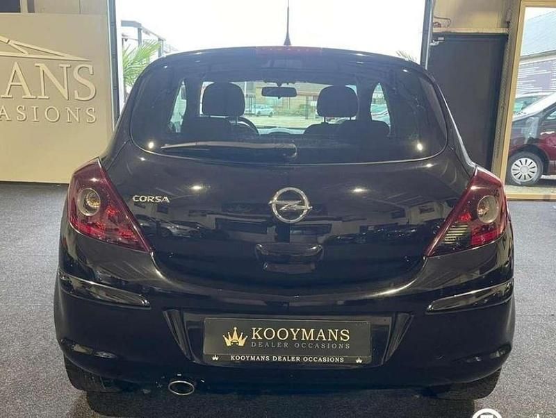 Occasion Opel Corsa 86 PK (63 kW) 2012 Zwart Hatchback