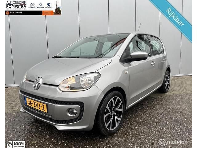 Grijs Gebruikt 2013 VW up! high up! Hatchback | € 4.444 (Goede deal) - Afbeelding 1/4
